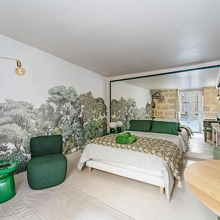 Apartamento Charming Close To Notre-dame De *