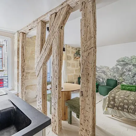 Apartment Charming Close To Notre-dame De